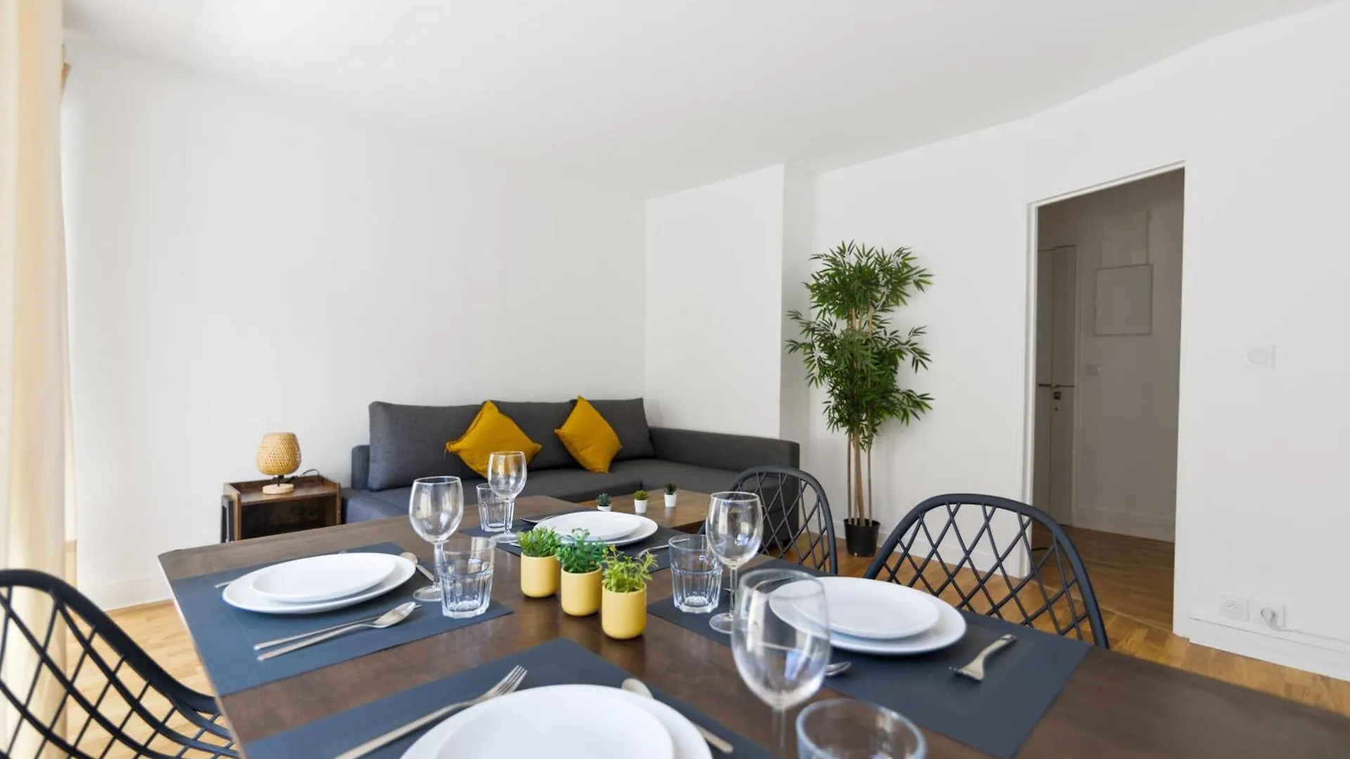 Appartement Quartier Luxembourg Free Netflix Paris France