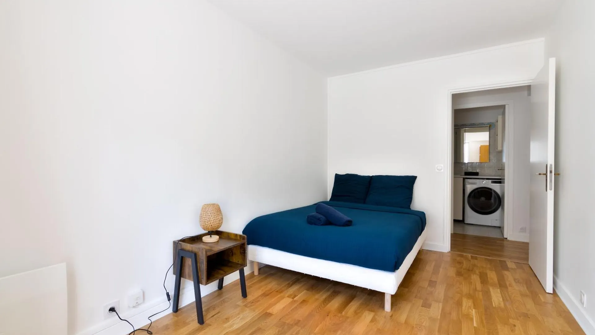 Appartement Quartier Luxembourg Free Netflix Paris Lägenhet
