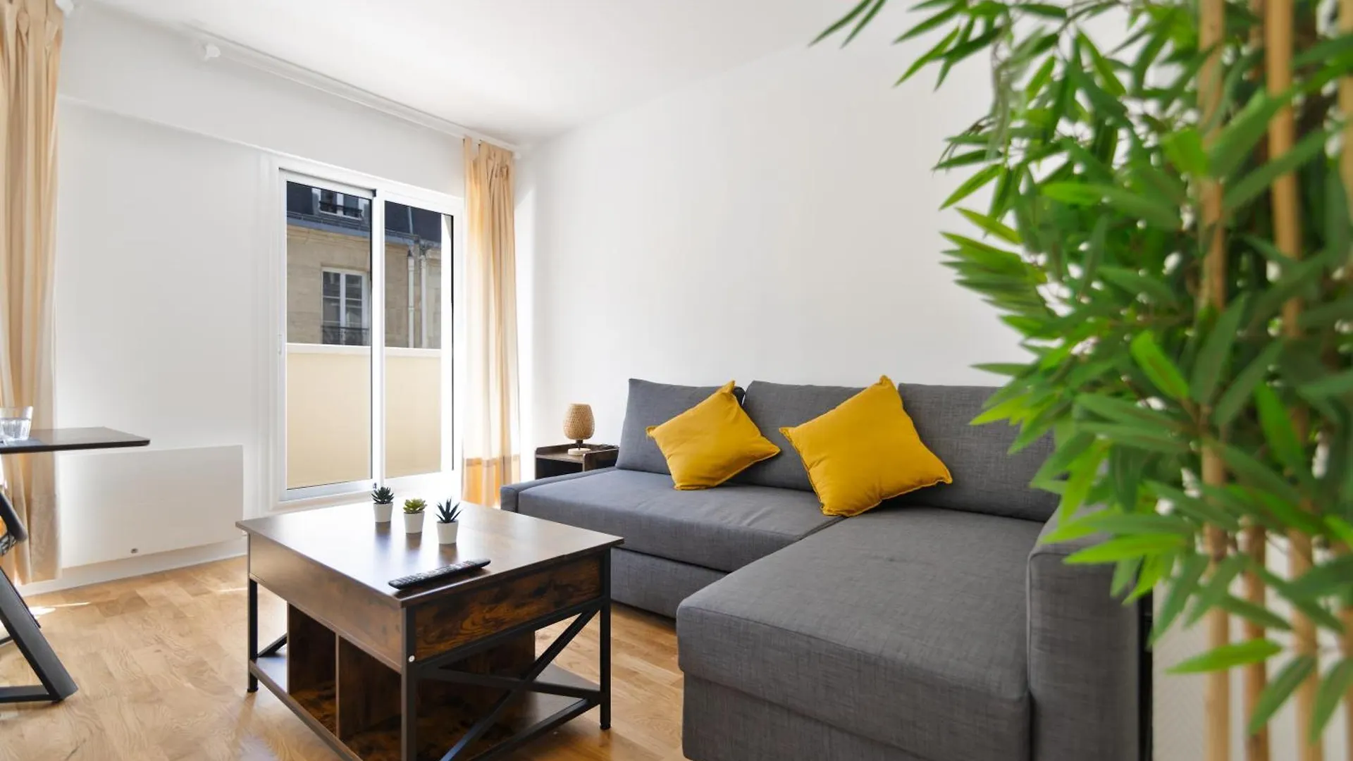 Appartement Quartier Luxembourg Free Netflix Paris
